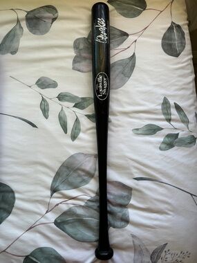 Louisville Slugger Vintage Black Wood Baseball Bat 28”